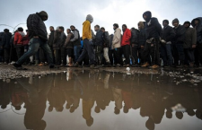Migrantes: Ue e Italia accoglienti solo con gli ucraini