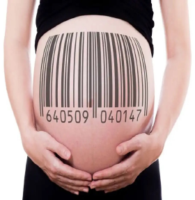 Maternità surrogata: scelta di libertà o transazione economica?