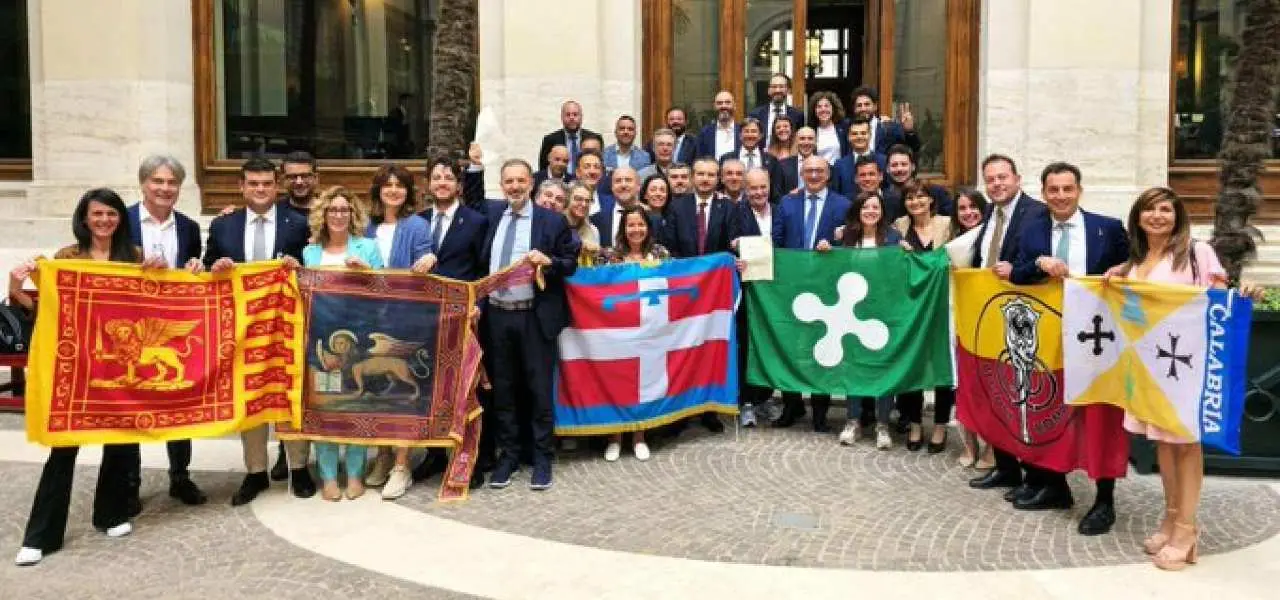 L’AUTONOMIA REGIONALE DIFFERENZIATA TRA “MONA”, “CODEGHIN” ED ALTRE MERAVIGLIE