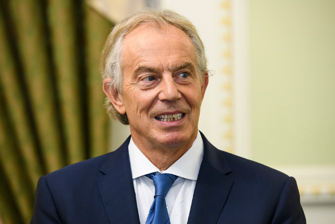 L’Architetto della Cancellazione: la vergognosa crociata di Tony Blair contro l’identità palestinese