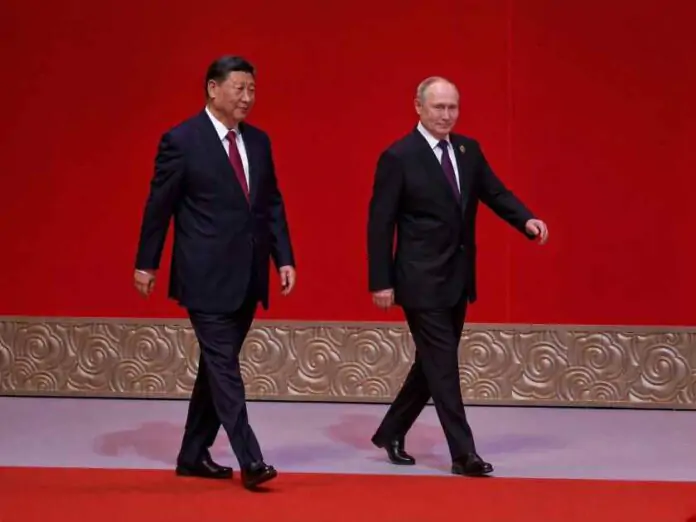 Mentre l’Occidente si riarma per aggredire la Russia, Xi Jinping e Putin parlano con il resto del mondo